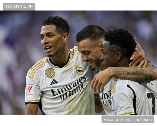 维尼修斯与莱奥爆点能力对比：突破方式与比赛影响力差异分析